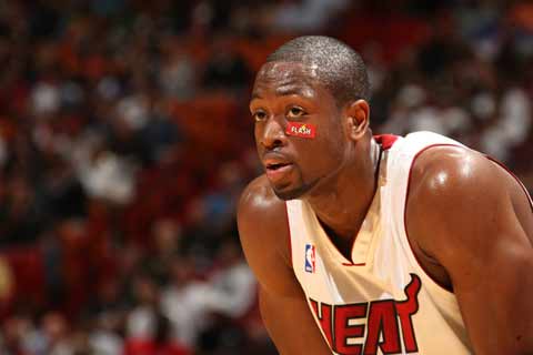 状态出色！唐斯全场投篮23中13，暴砍35分18篮板豪华两双